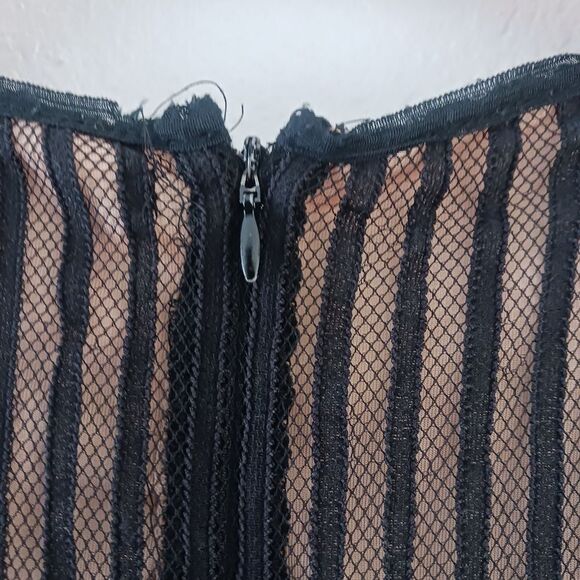 Max Studio black lace sleeveles top size XL - Picture 5 of 5